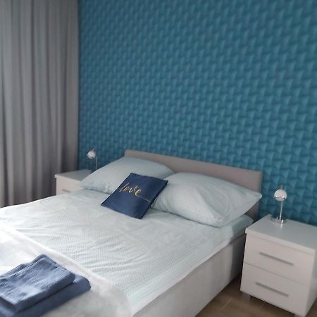 Spectrum Super Vip Free Parking Danzig Exterior foto
